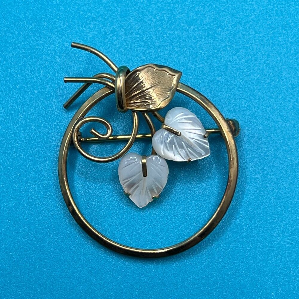 Vintage Creed Brooch Mother of Pearl 1/20 12 KT GF Abalone Gold Tone Pin - Picture 2 of 11